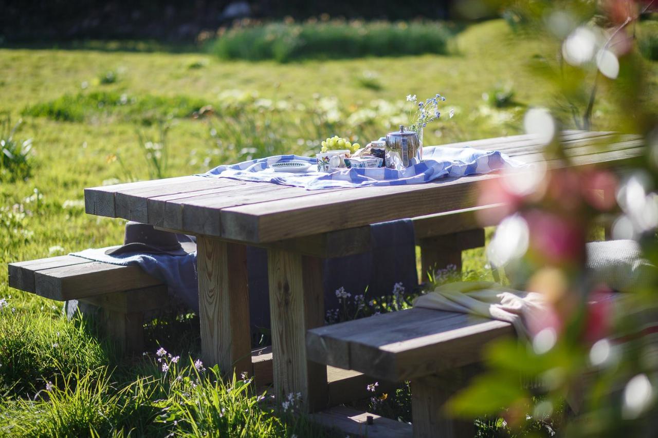 The Snug At Cornish Barn Holidays Труро Экстерьер фото